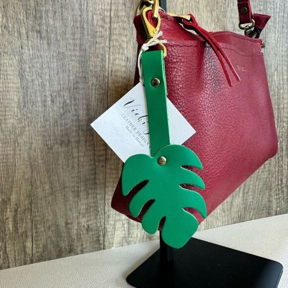 Monstera Leather Bag Charm Leather Purse Keychain NEW FAST SHIP - Picture 1 of 6